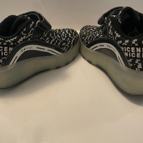 SDSPEED Size 2 Kids Roller Skate Shoes Single Wheel Sport Sneakers - Picture 3 of 10